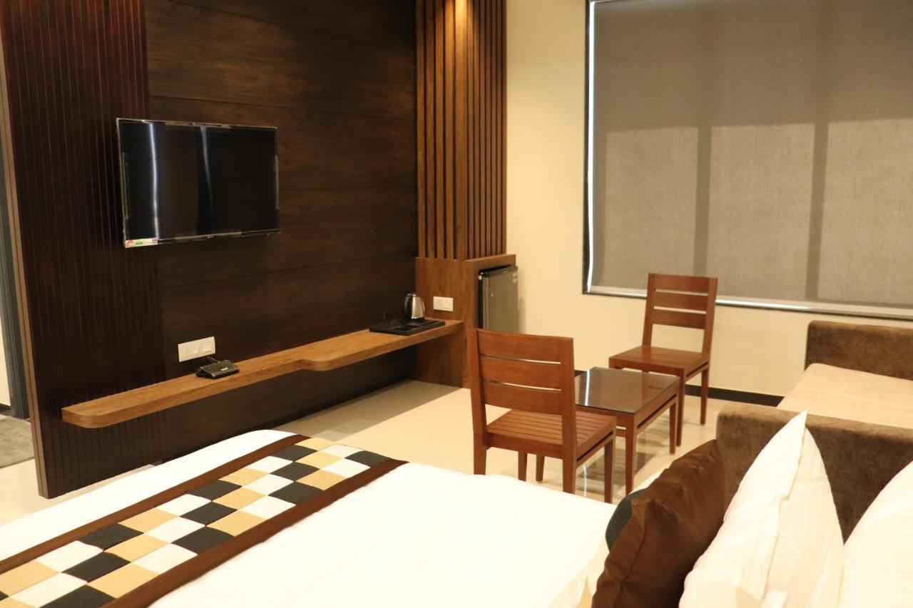 Hotel City Point Phalodi  Extérieur photo