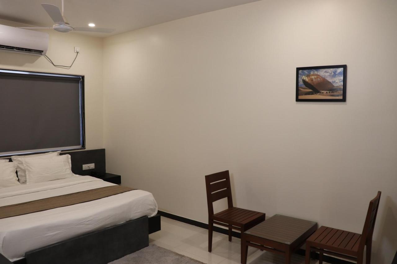 Hotel City Point Phalodi  Extérieur photo